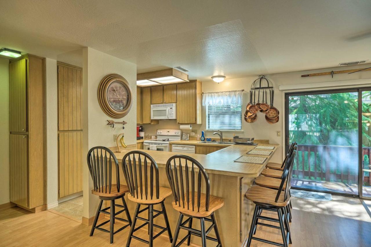 Pine Mountain Lake Haven With Spacious Deck! Groveland Εξωτερικό φωτογραφία
